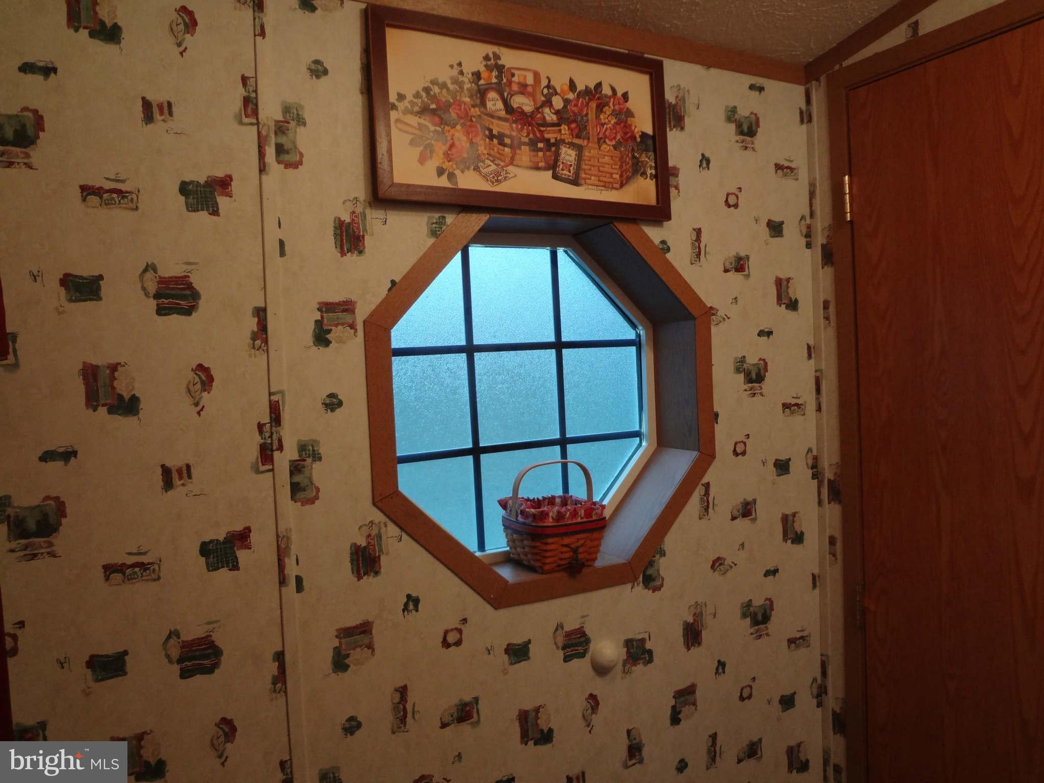 7959 Telegraph Road, Unit 32 Severn, MD 21144 - Photo 21 of 30 Bath