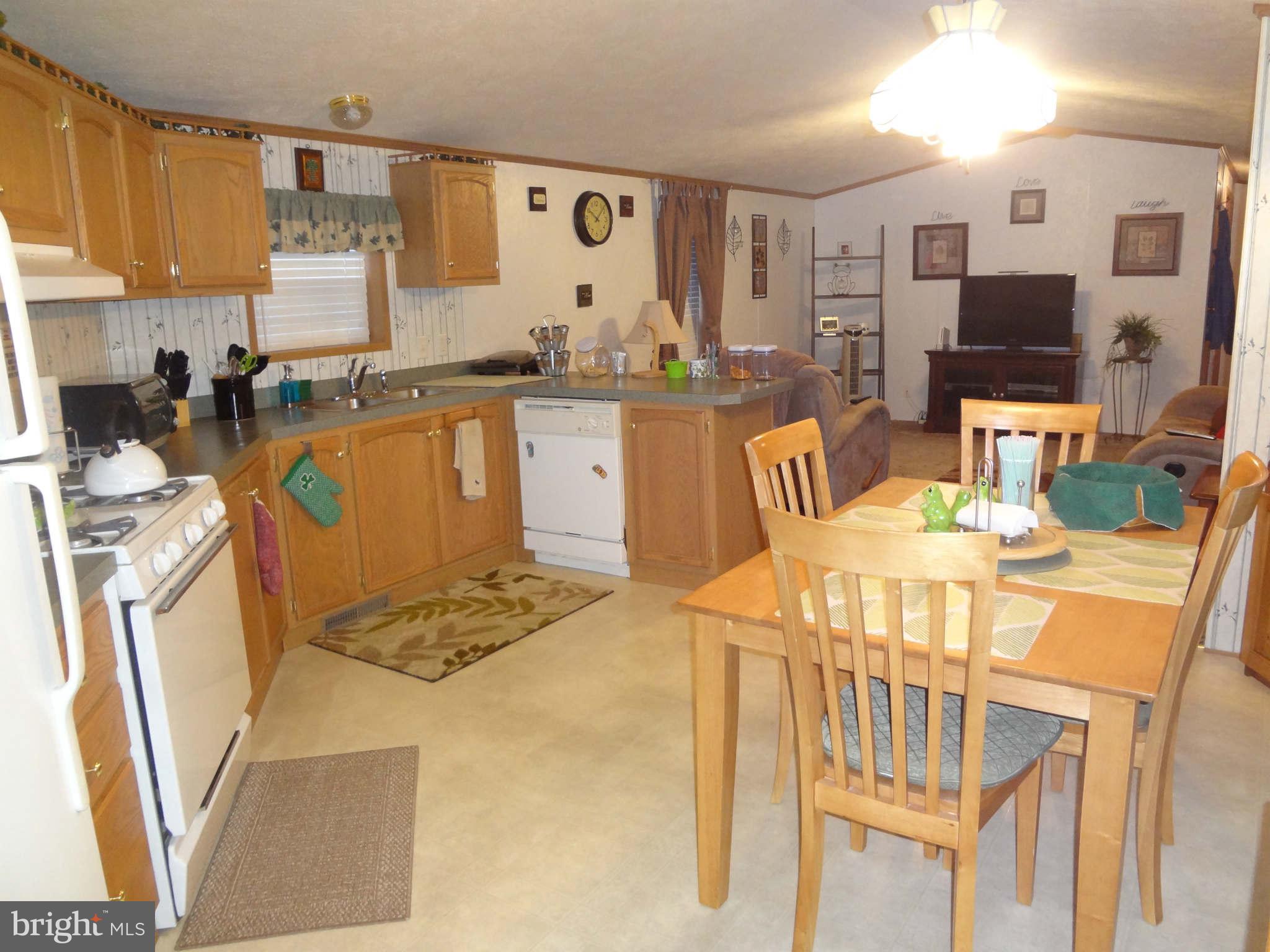 7959 Telegraph Road, Unit 32 Severn, MD 21144 - Photo 8 of 30 Kitchen
