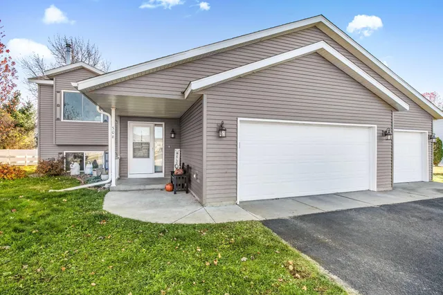$315,000 | 506 Oak Pond Drive, Sartell, MN 56377