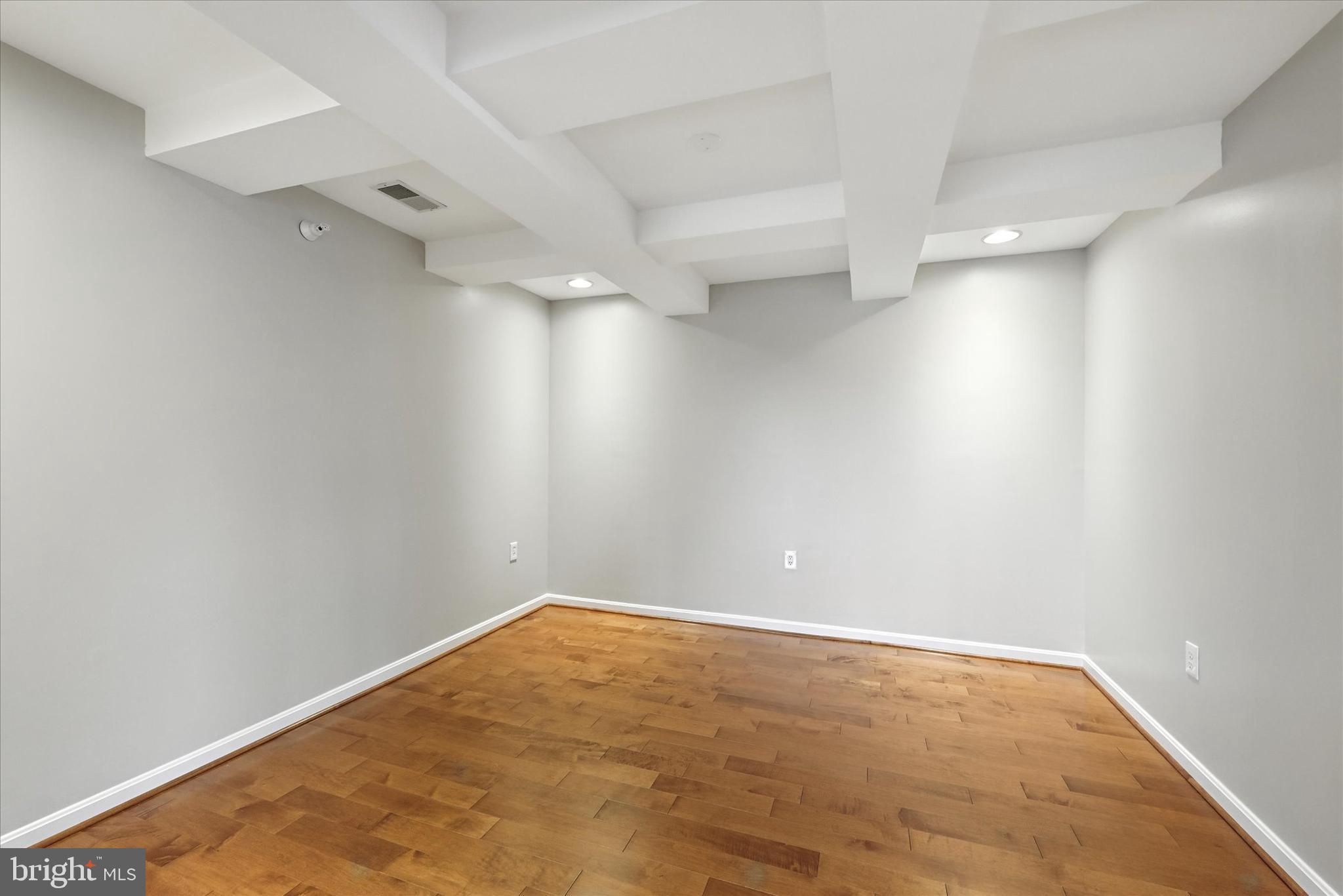 12240 Roundwood Road, Unit 808 Lutherville-Timonium, MD 21093 - Photo 19 of 31 a view of empty room