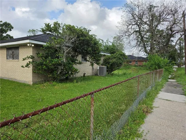 $195,000 | 1520 Leboeuf Street, New Orleans, LA 70114