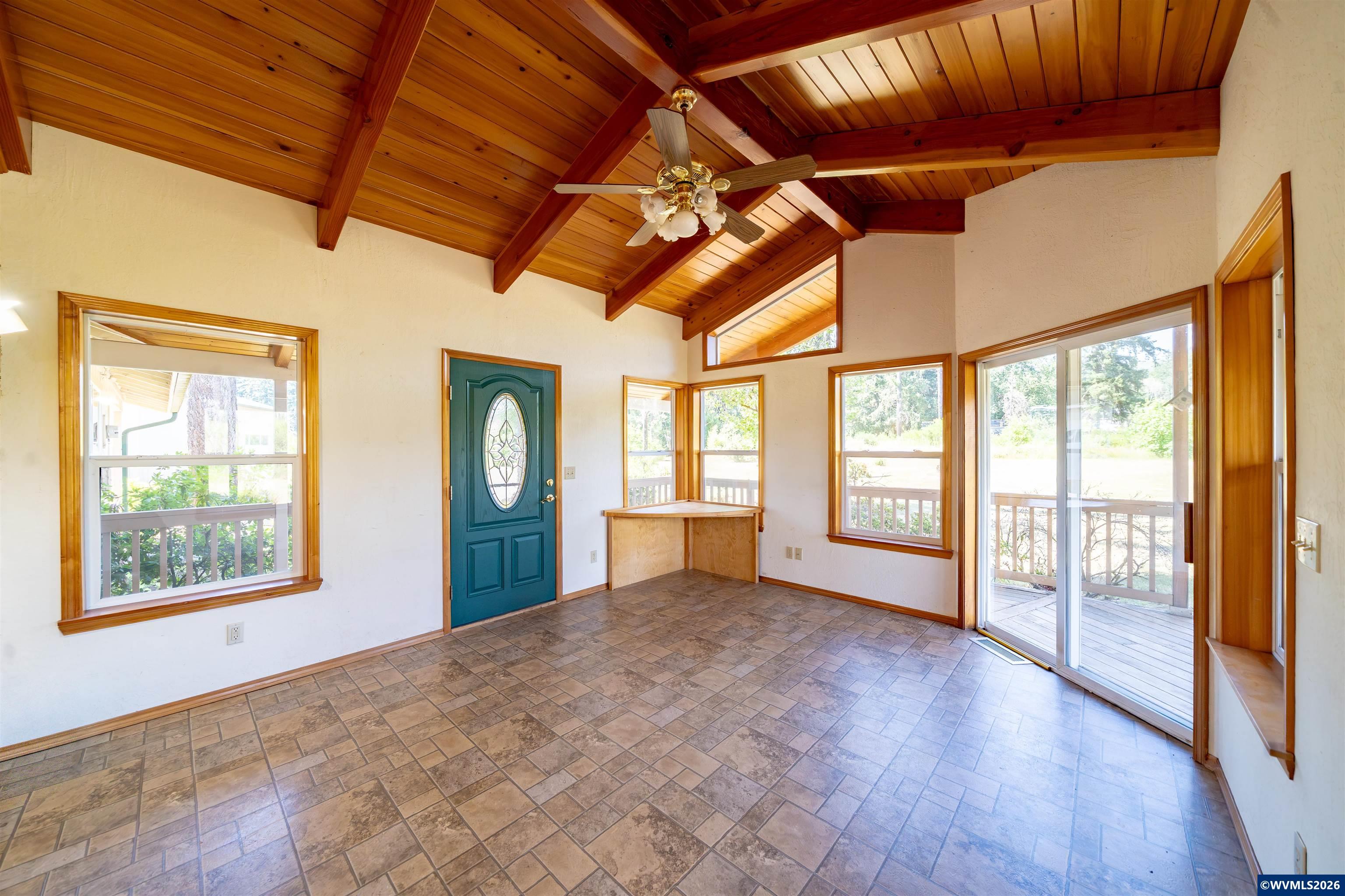 11124 Wagner Road Lyons, OR 97358 - Photo 20 of 44 Gallery Image 20