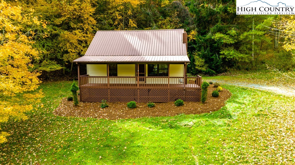 1255 Laurel Branch Road Vilas, NC 28692 - Photo 28 of 30 Gallery Image 28