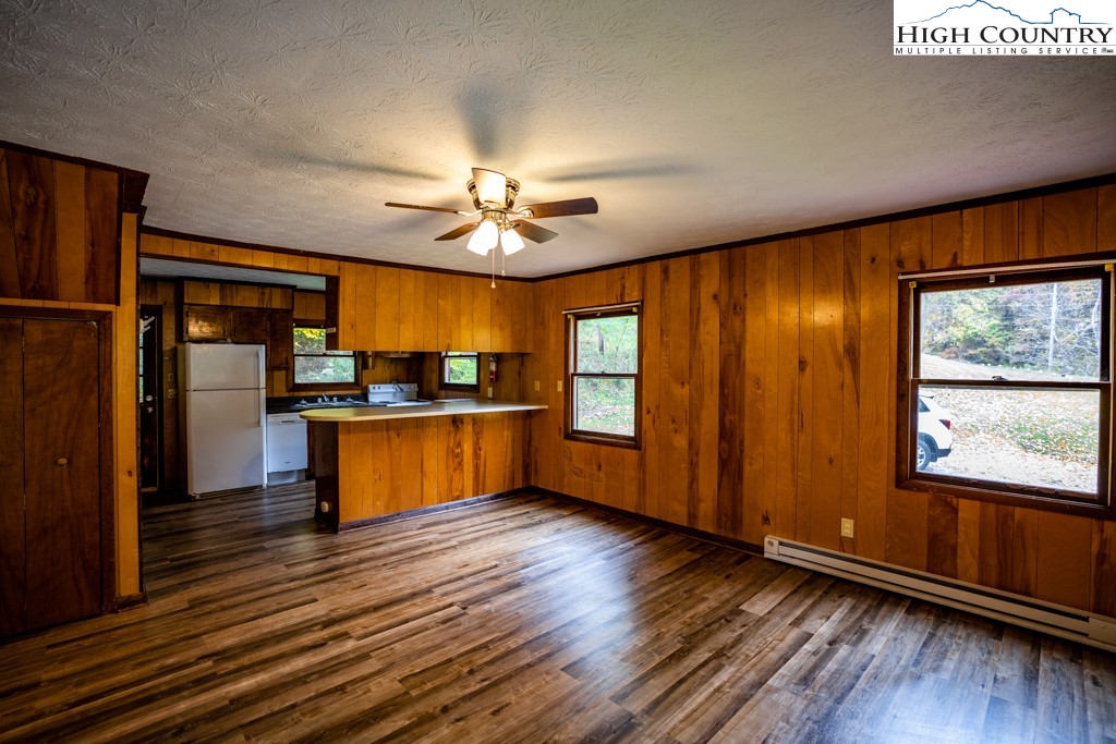 1255 Laurel Branch Road Vilas, NC 28692 - Photo 5 of 30 Gallery Image 5