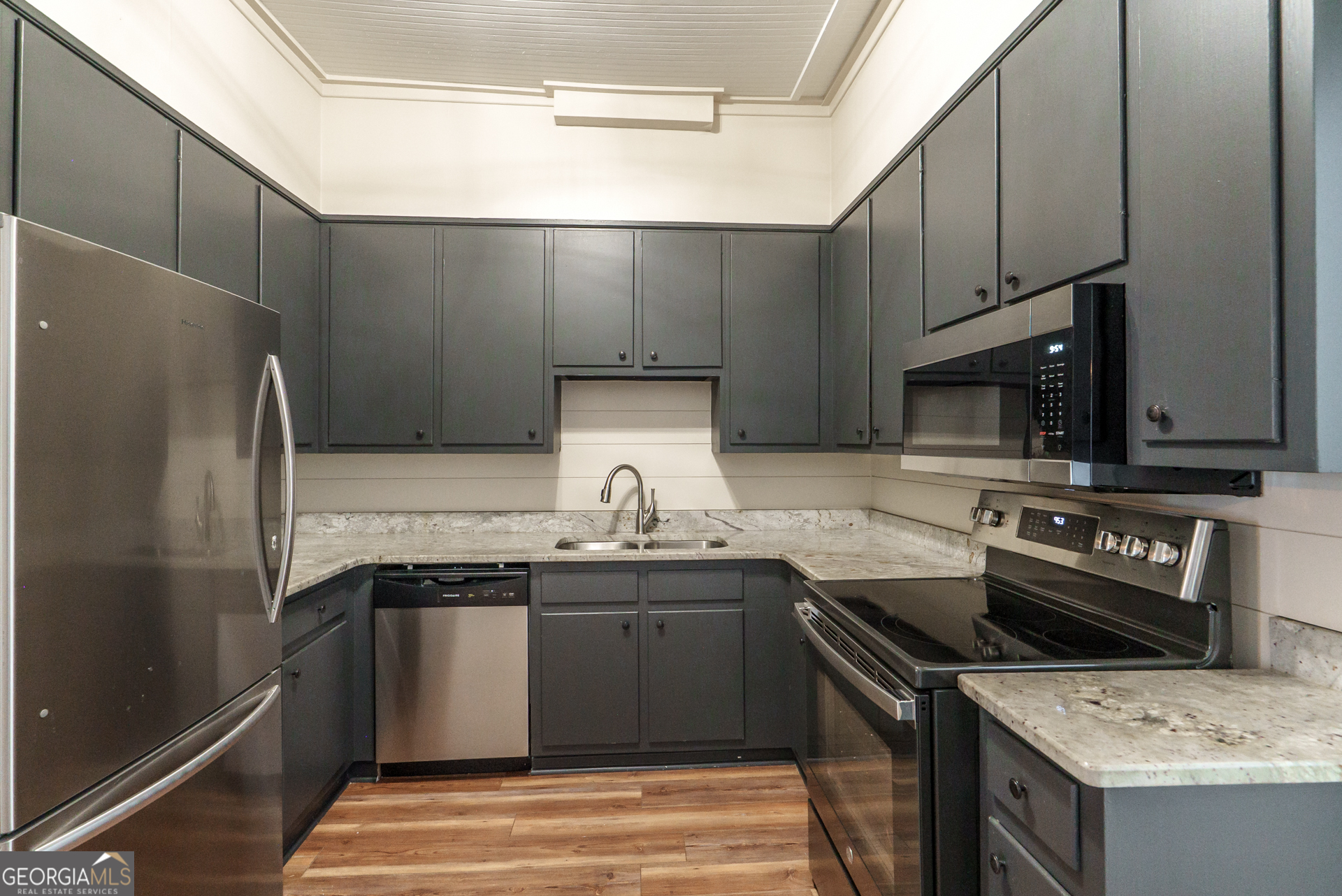 243 Boulevard, Unit B Monroe, GA 30655 - Photo 14 of 24