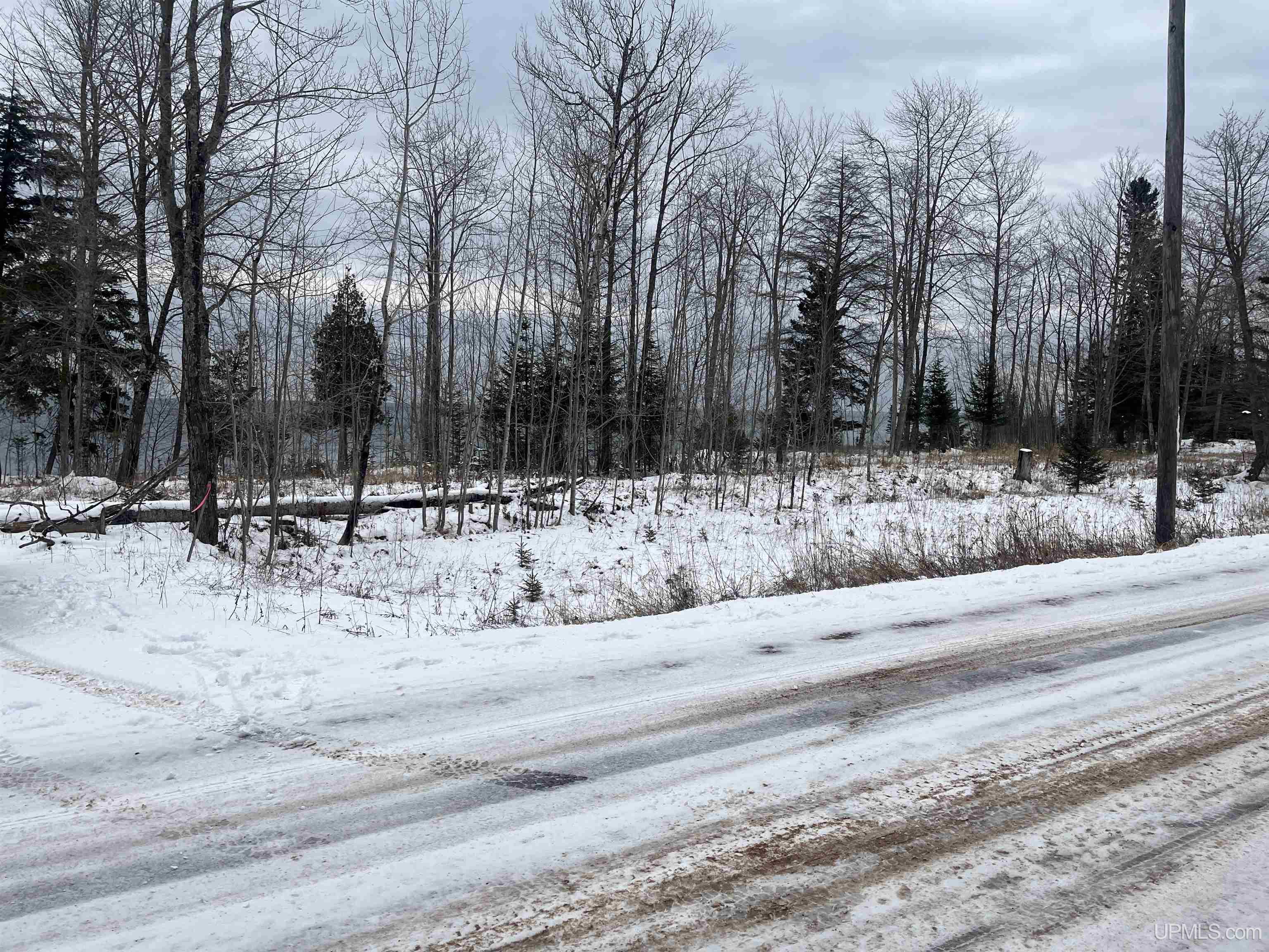 3 Eagles Nest Road Marquette, MI 49855 - Photo 8 of 20