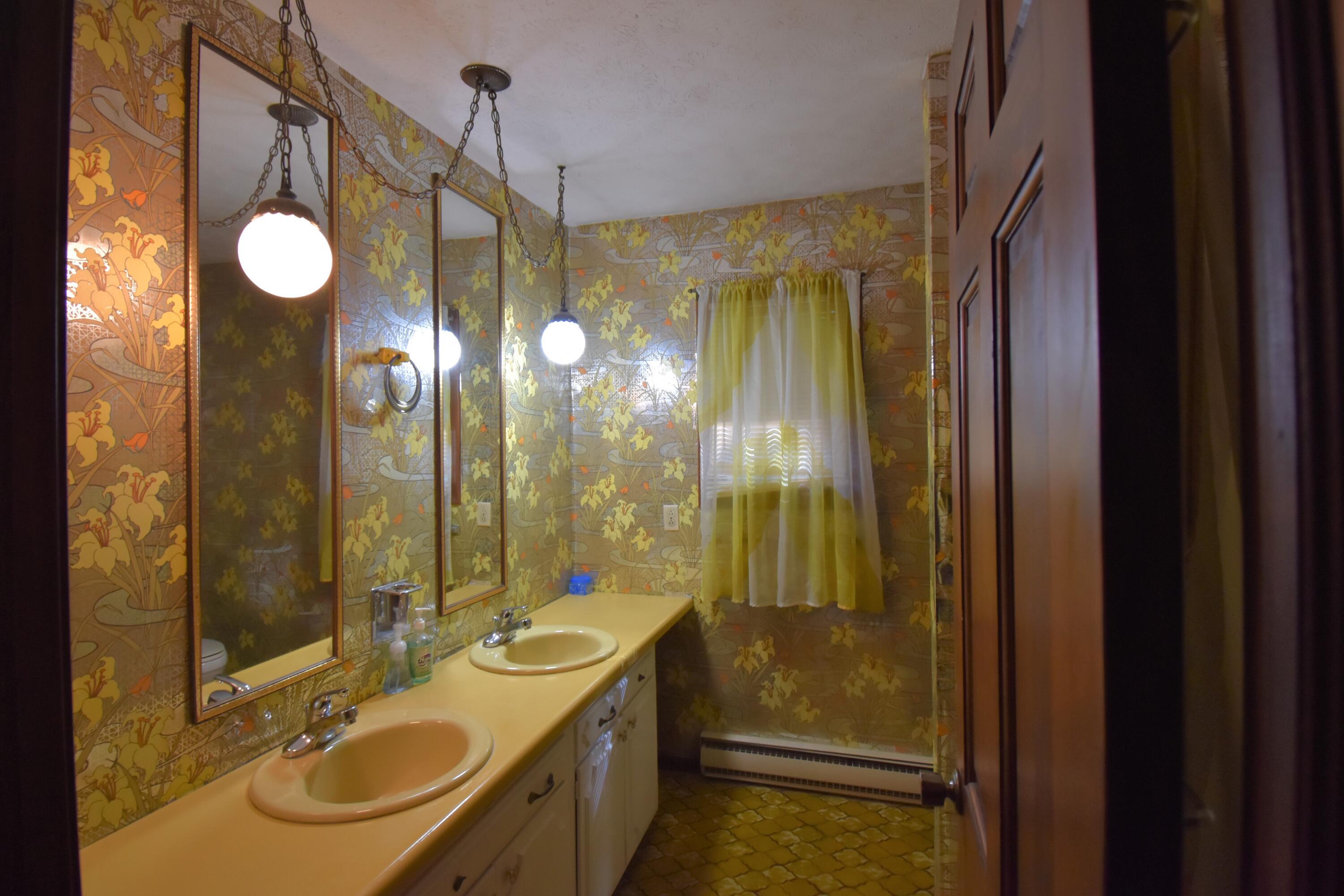 428 Coover Road Delaware, OH 43015 - Photo 28 of 41 Full Bathroom