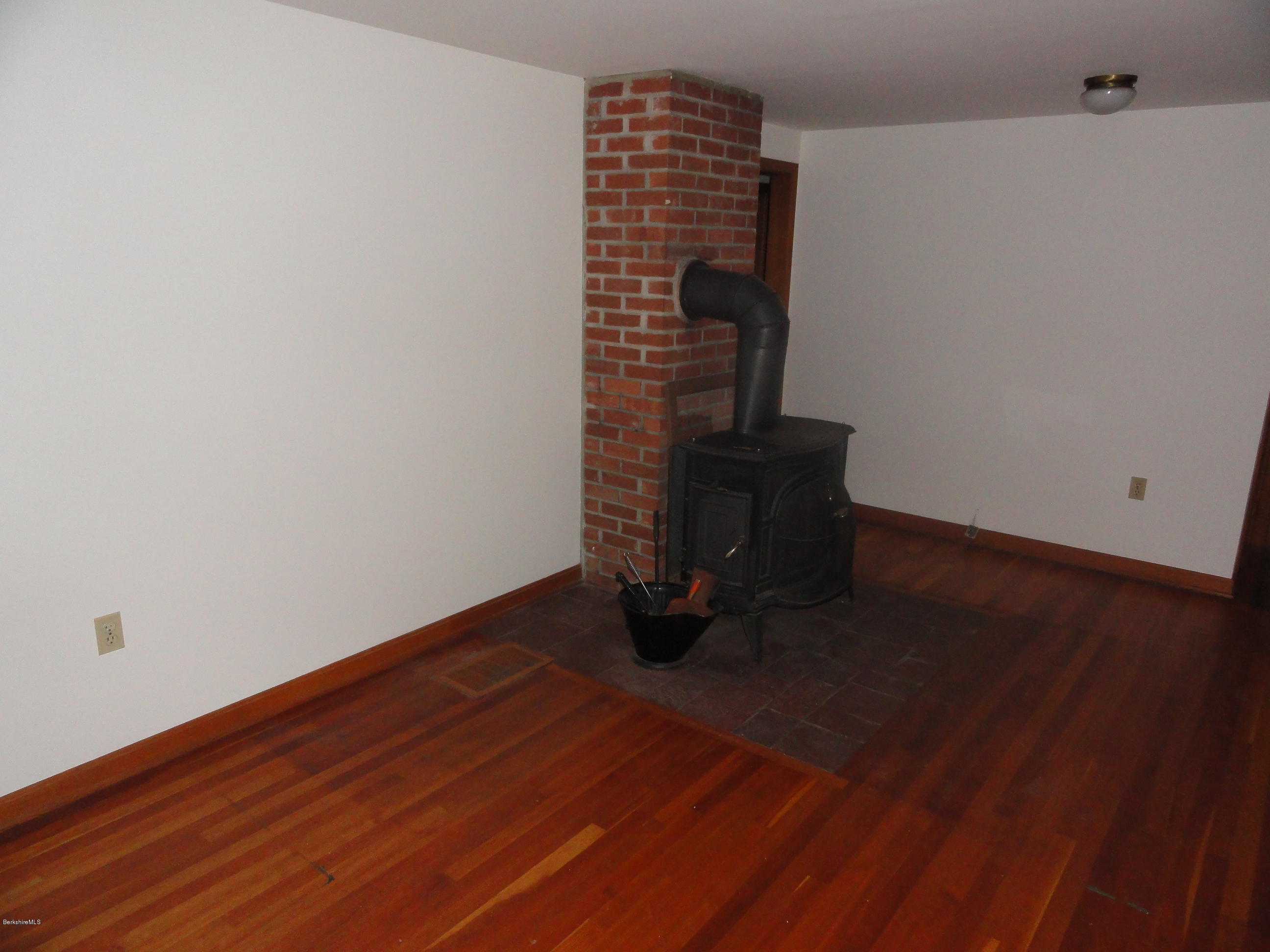 253 Robinson Road Hinsdale, MA 01235 - Photo 8 of 13 DSC04264