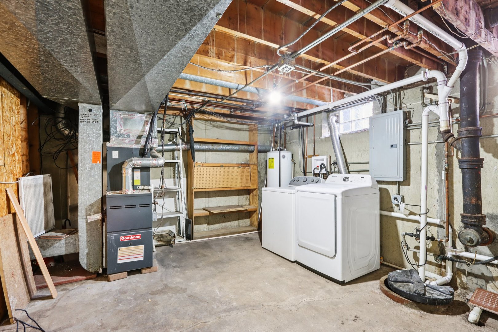 8666 Gregory Lane, Unit C Des Plaines, IL 60016 - Photo 20 of 30 a utility room with dryer and washer