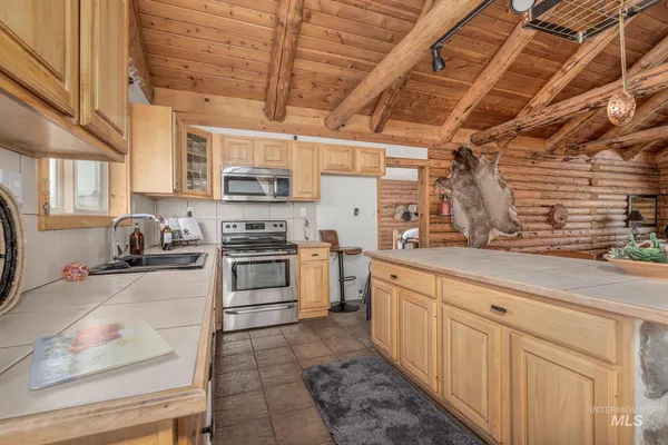 $750,000 | 1855 Jones Road, Weiser, ID 83672