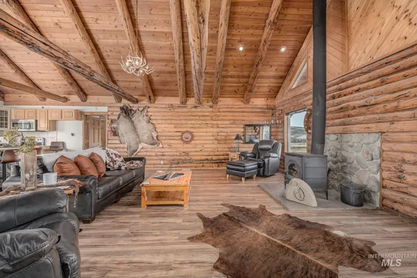 $750,000 | 1855 Jones Road, Weiser, ID 83672