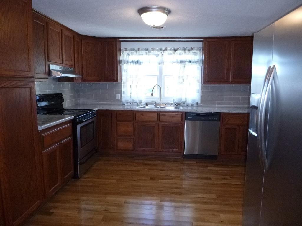 448 Geisler Road Piney Flats, TN 37686 - Photo 12 of 28 Photo 12