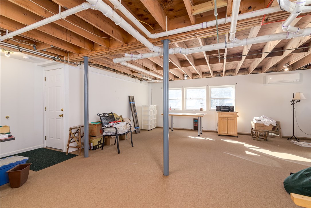 14 Stuart Street Westerly, RI 02891 - Photo 35 of 42