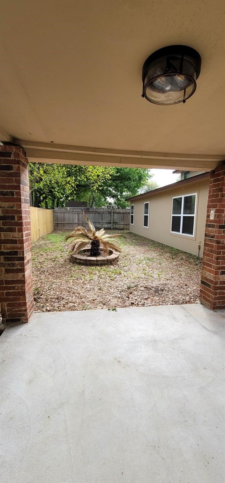 9614 Charter Ridge Drive Houston, TX 77070 - Photo 37 of 40