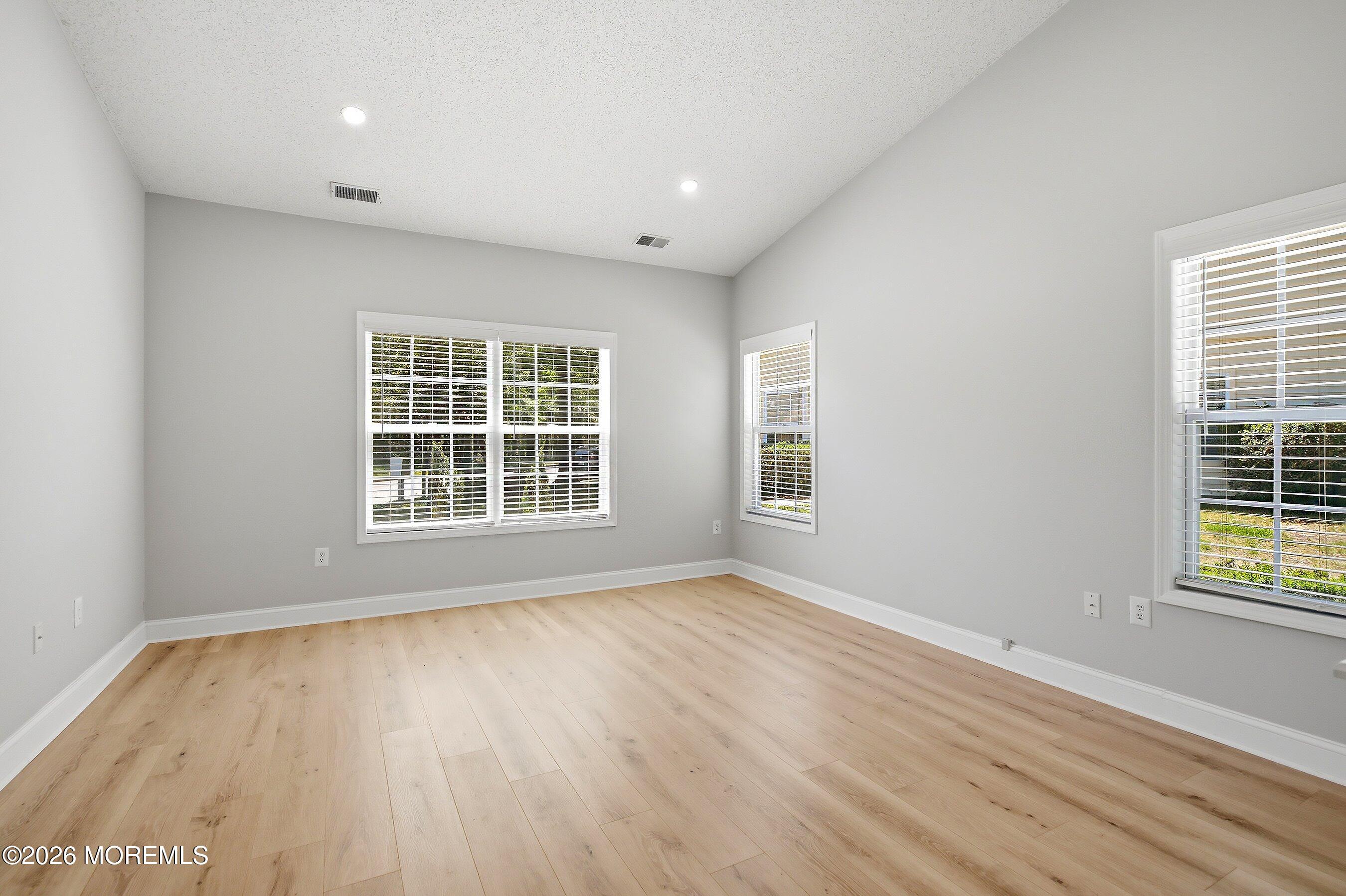 88 Riva Boulevard Brick, NJ 08723 - Photo 8 of 28 09-Living 1A
