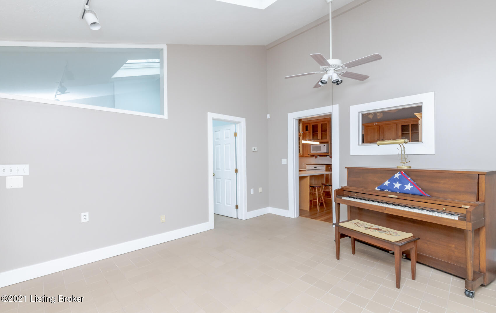 608 Upland Road Louisville, KY 40206 - Photo 20 of 49 608-135