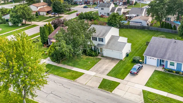 $339,900 | 1388 Bow String Court, Carol Stream, IL 60188