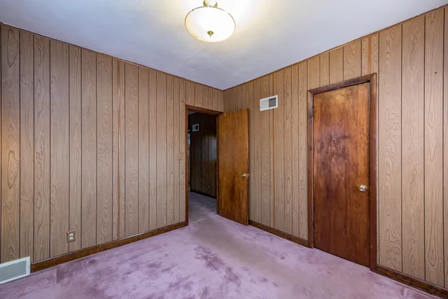 $149,900 | 2101 Eshcol Avenue, Zion, IL 60099