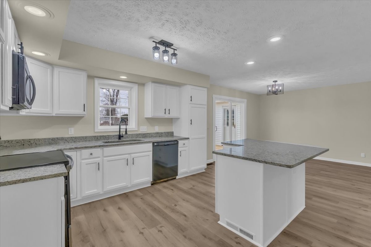 787 Pepper Hill Road Bell Buckle, TN 37020 - Photo 11 of 33