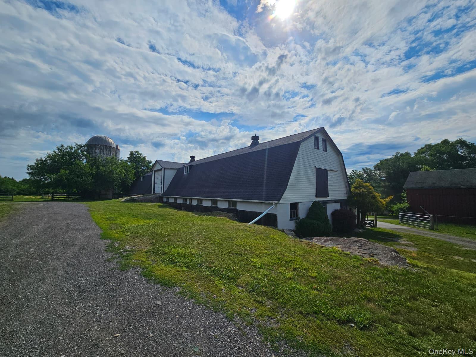 28 Pilgrim Corners Road Middletown, NY 10940 - Photo 1 of 12