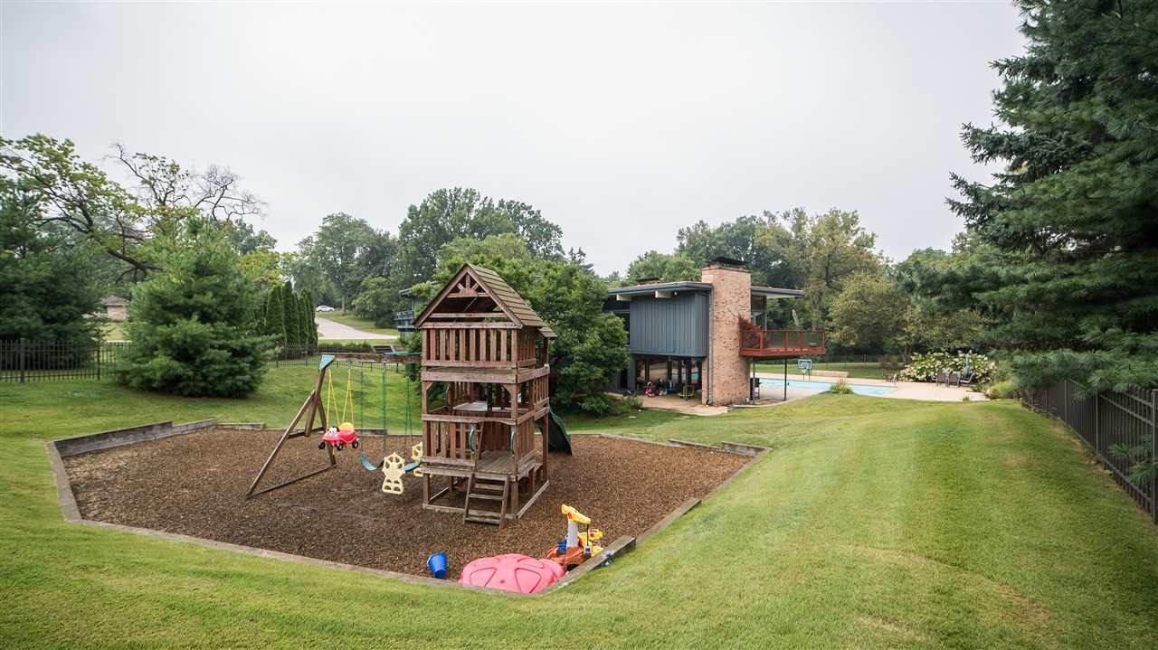 3802 Brookview Road Rockford, IL 61107 - Photo 25 of 25 a view of a house with swimming pool