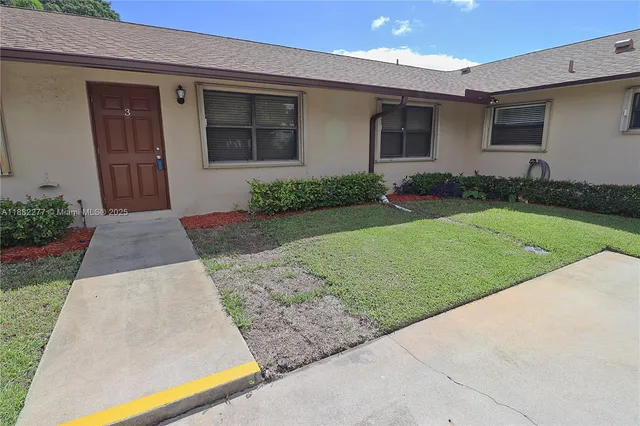 $1,900 | 278 Southwest 7th Street, Unit 3, Dania Beach, FL 33004