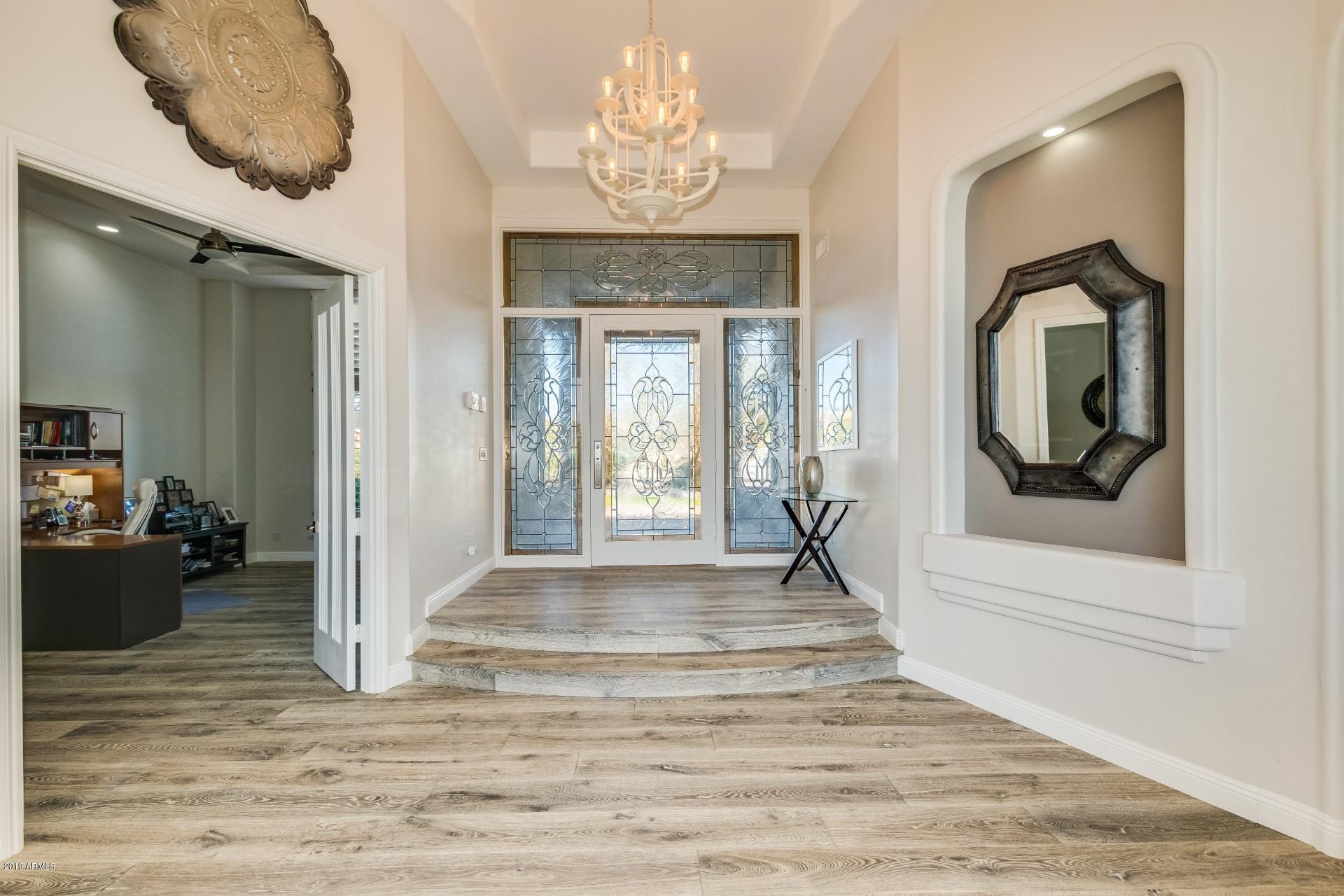 12501 East Doubletree Ranch Road Scottsdale, AZ 85259 - Photo 4 of 49 Entry and Den