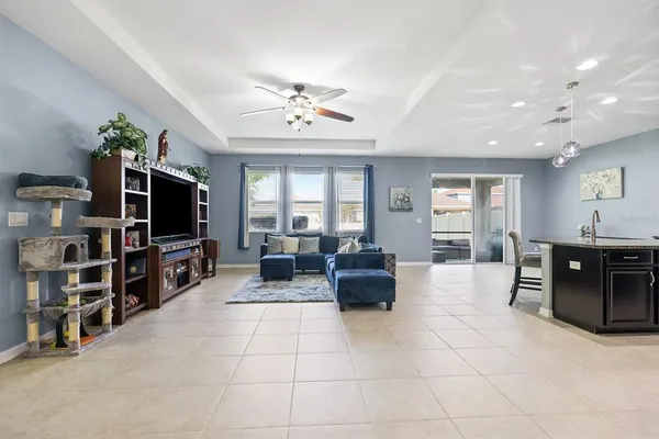 $515,000 | 11204 Coventry Grove Circle, Lithia, FL 33547