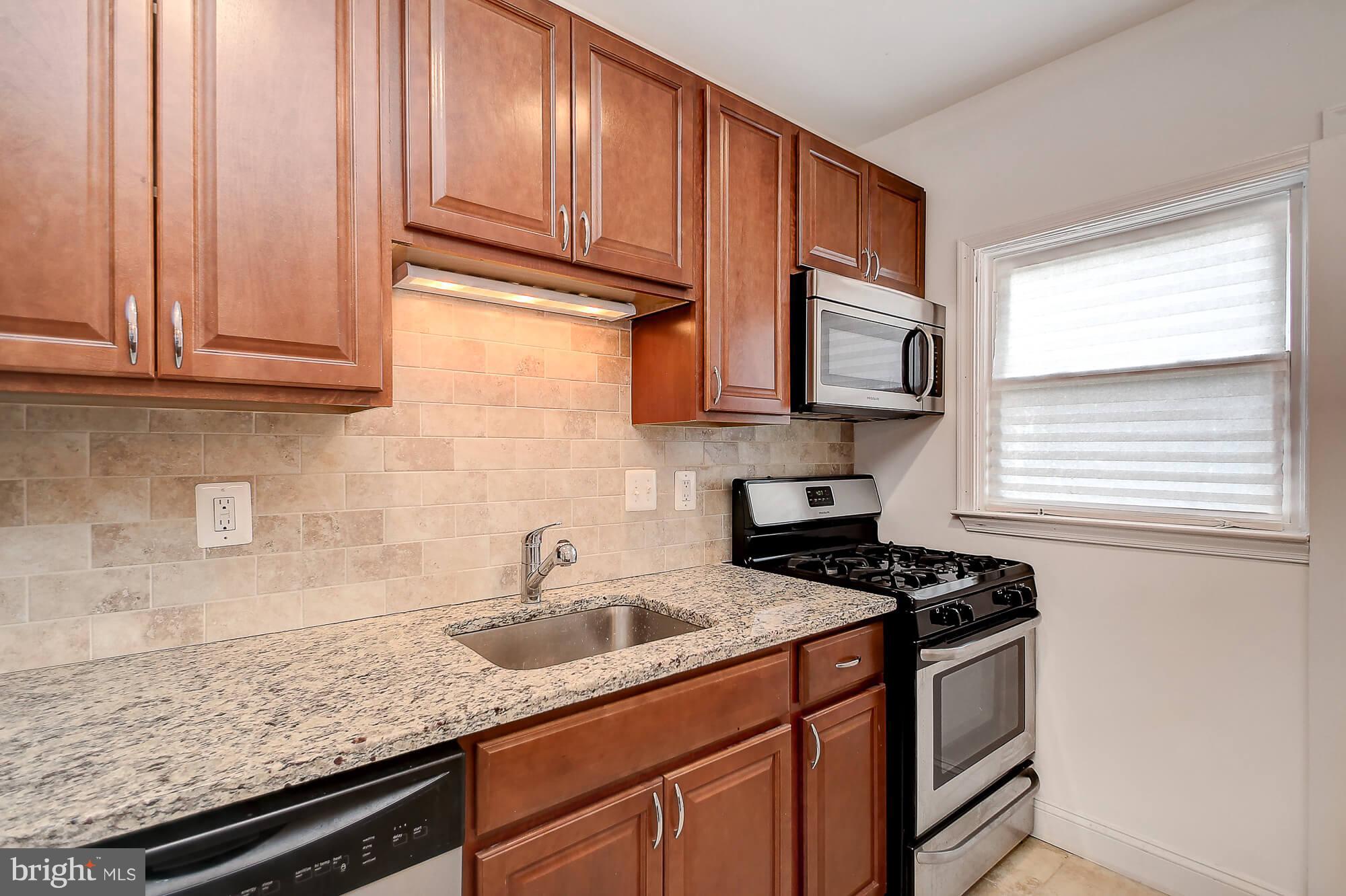 1232 Ramblewood Road Baltimore, MD 21239 - Photo 11 of 29 Kitchen