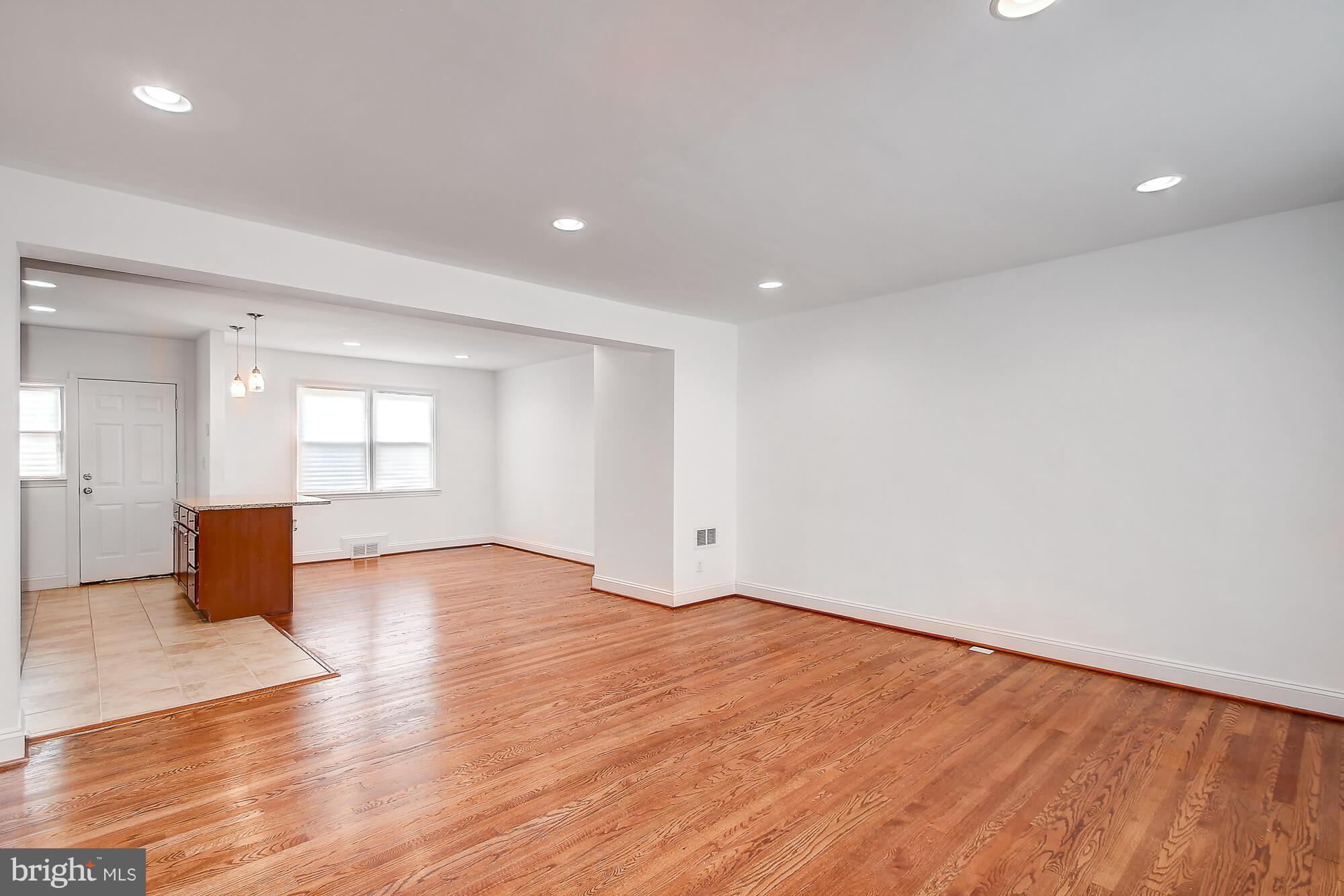 1232 Ramblewood Road Baltimore, MD 21239 - Photo 3 of 29 Dining Room