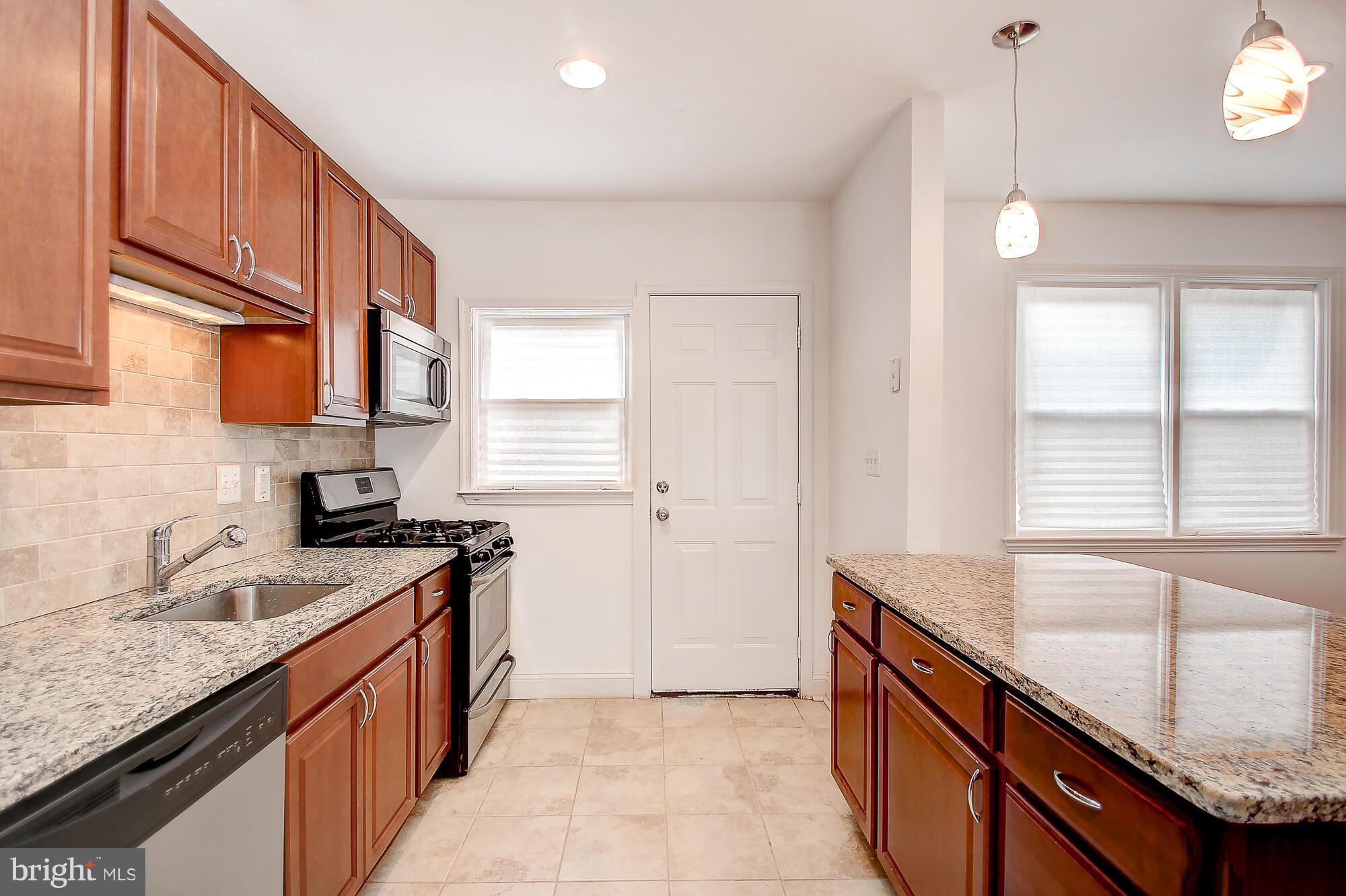 1232 Ramblewood Road Baltimore, MD 21239 - Photo 10 of 29 Kitchen