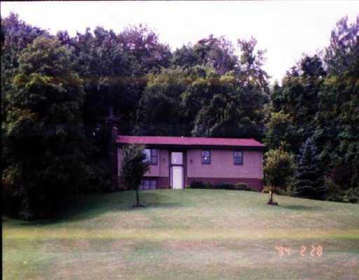 210 Kozy Corner Road Valencia, PA 16059 - Photo 1 of 1