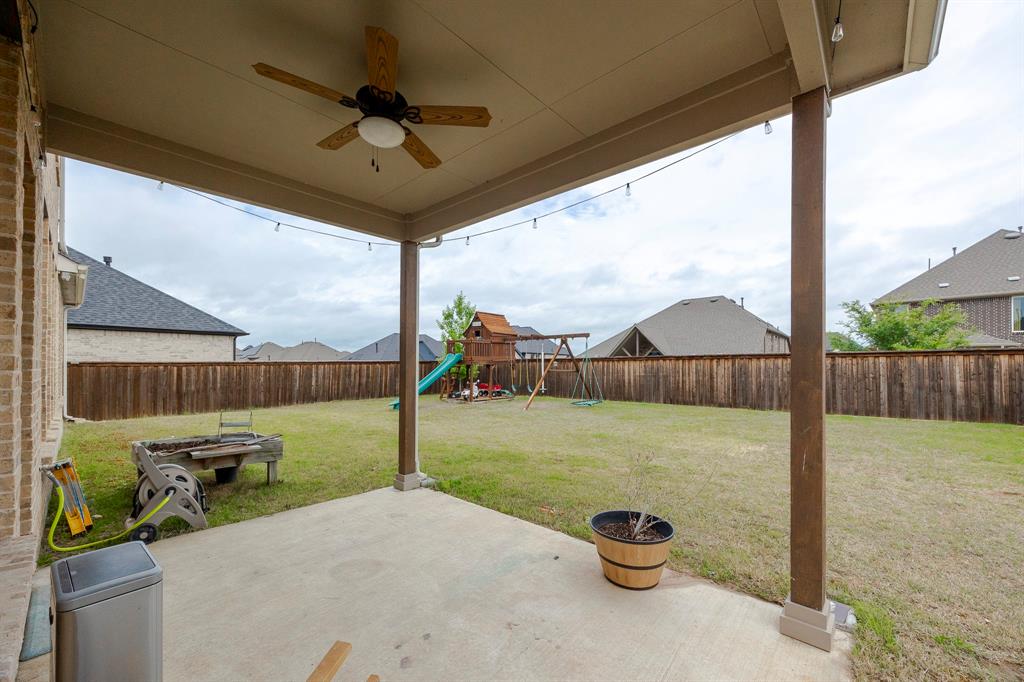 1509 Devotion Row Wylie, TX 75098 - Photo 34 of 39
