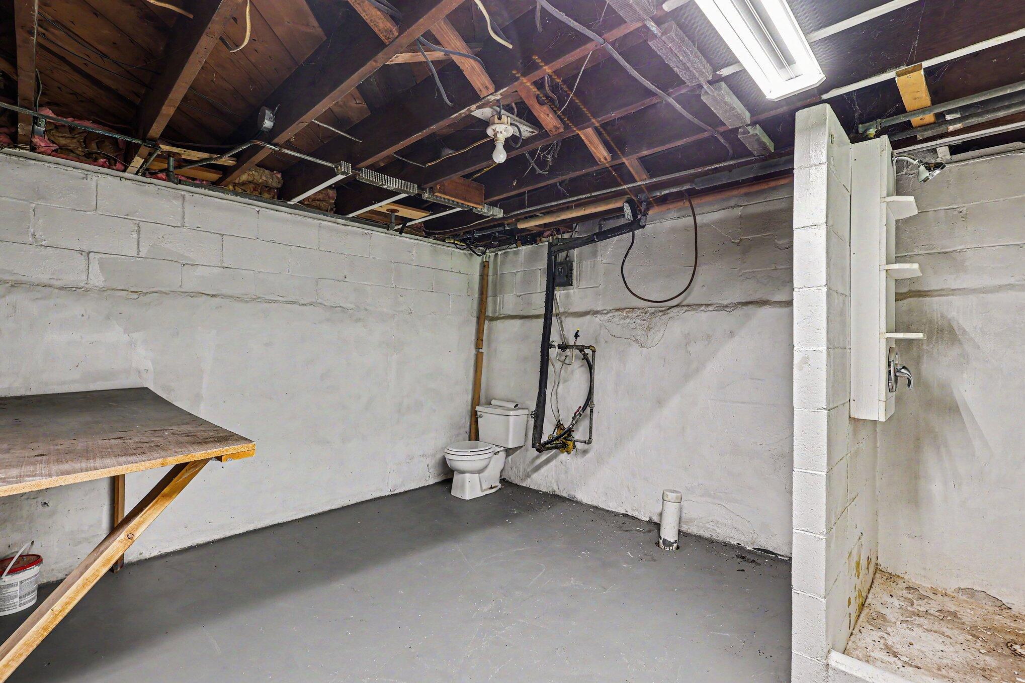 3477 West Garfield Road New Era, MI 49446 - Photo 21 of 27 021_file_8974