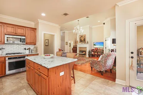 $300,000 | 721 Hudson's Way, Baton Rouge, LA 70810