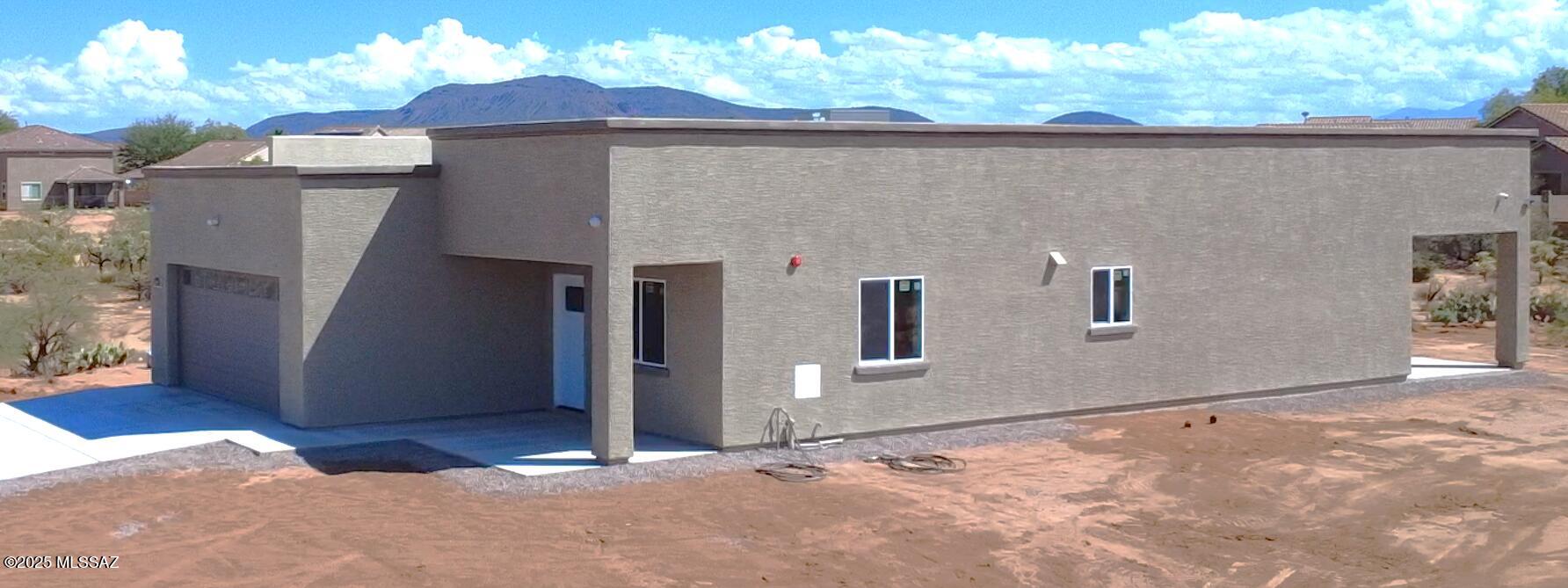7095 West Los Reales Road Tucson, AZ 85757 - Photo 3 of 31