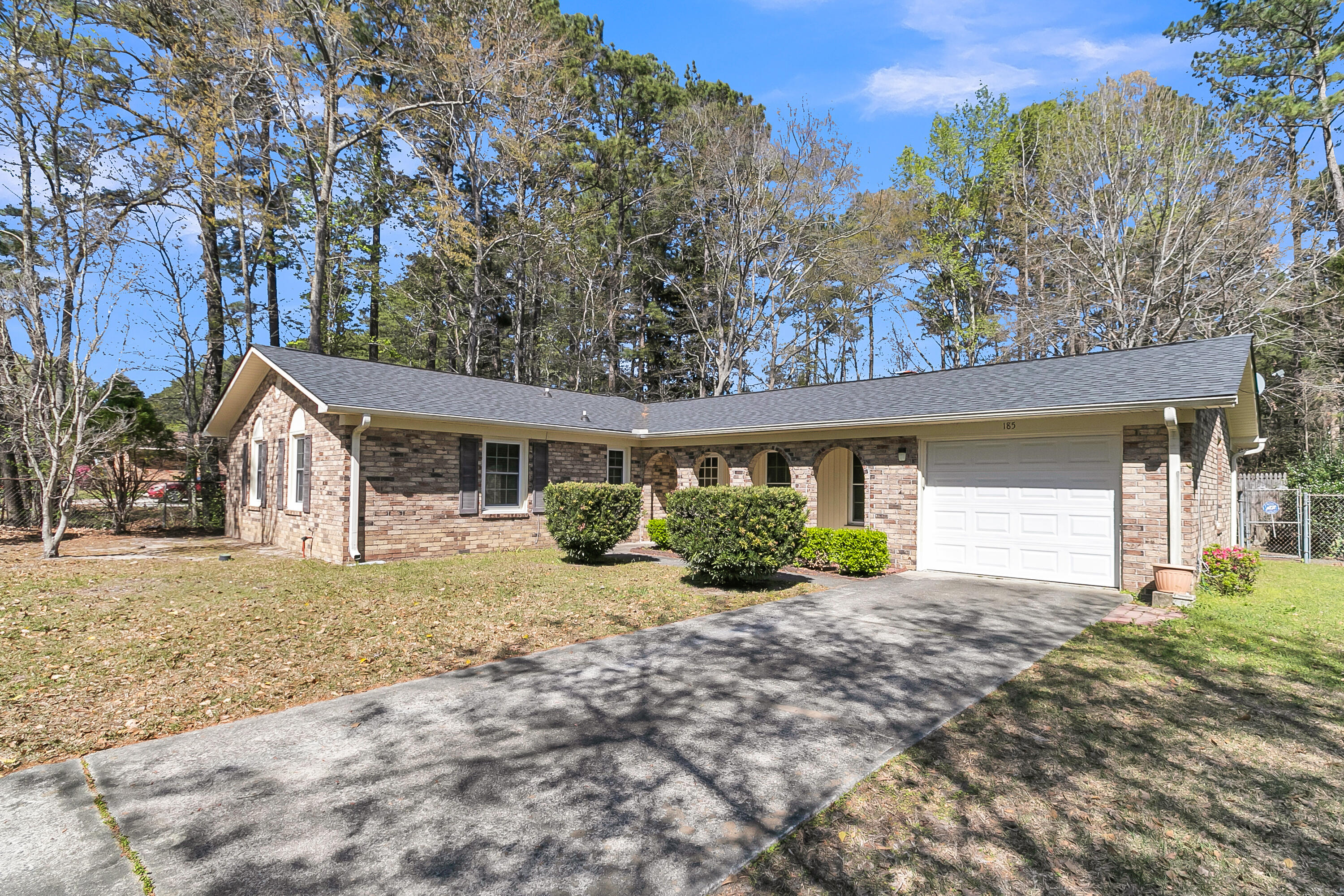 185 Foxborough Road Goose Creek, SC 29445 - Photo 10 of 39 03. 185 Foxborough Rd Goose Creek SC 294