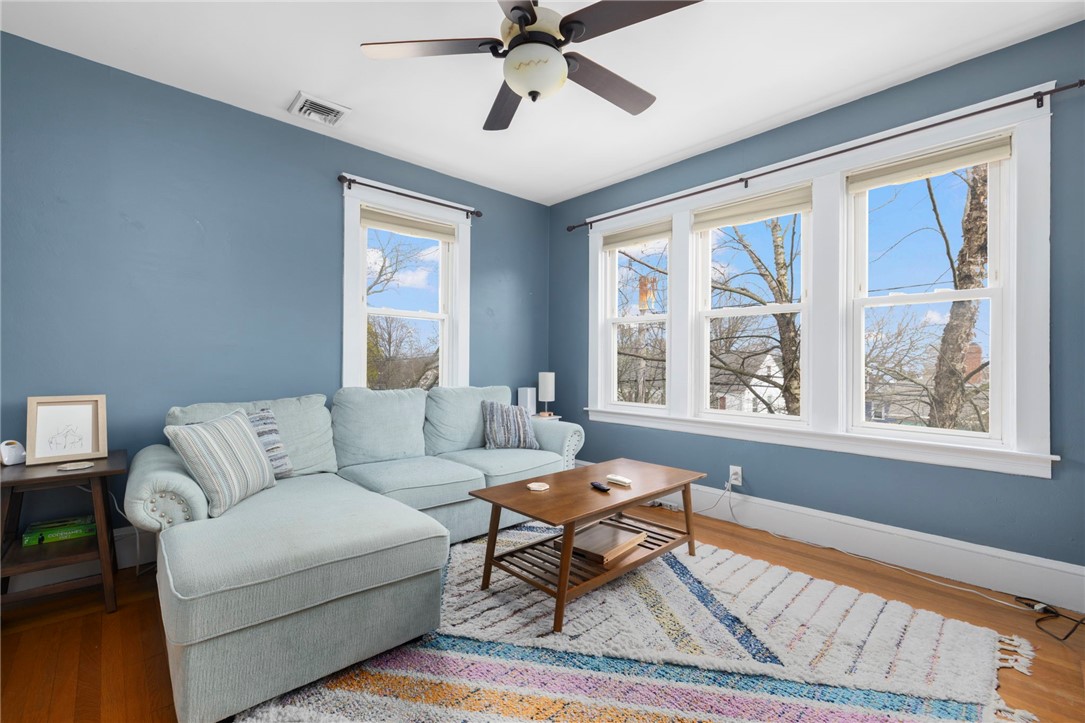 92 Colonial Road Providence, RI 02906 - Photo 27 of 49 Gallery Image 27