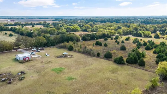 $375,000 | 300 County Road 4233, Bonham, TX 75418