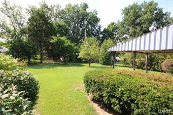 8221 MacKenzie Road St. Louis, MO 63123 - Photo 22 of 23 Gallery Image 22