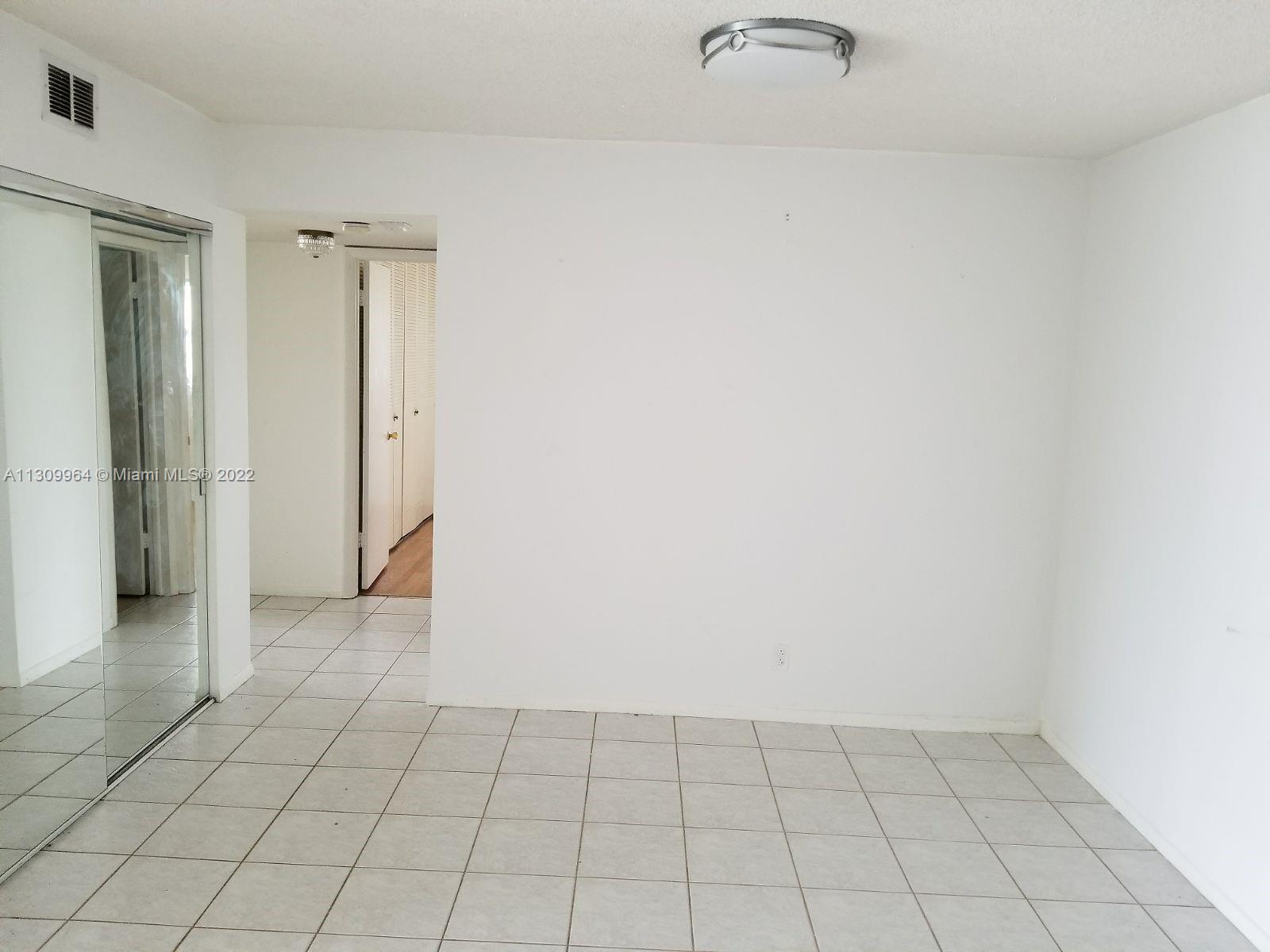 5790 Stirling Road, Unit 314 Hollywood, FL 33021 - Photo 8 of 9 a view of an empty room