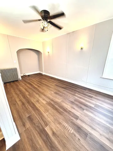 $2,300 | 2121 North Marmora Avenue, Chicago, IL 60639