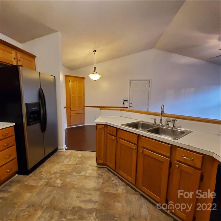 5104 Swinging Bridge Road Conover, NC 28613 - Photo 8 of 27 Gallery Image 8