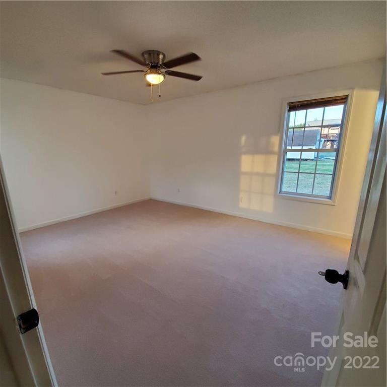 5104 Swinging Bridge Road Conover, NC 28613 - Photo 9 of 27 Gallery Image 9