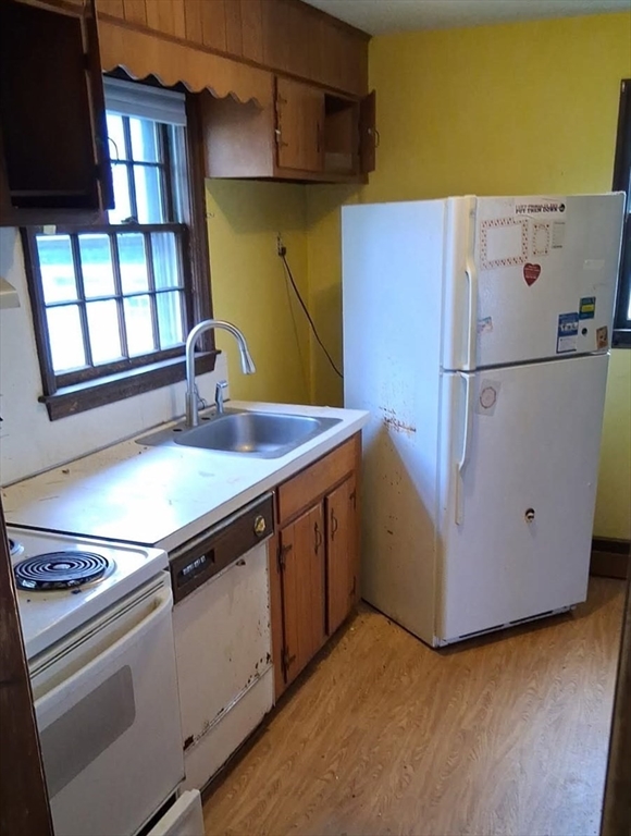 3 Frost Lane, Unit 1 Marblehead, MA 01945 - Photo 6 of 9