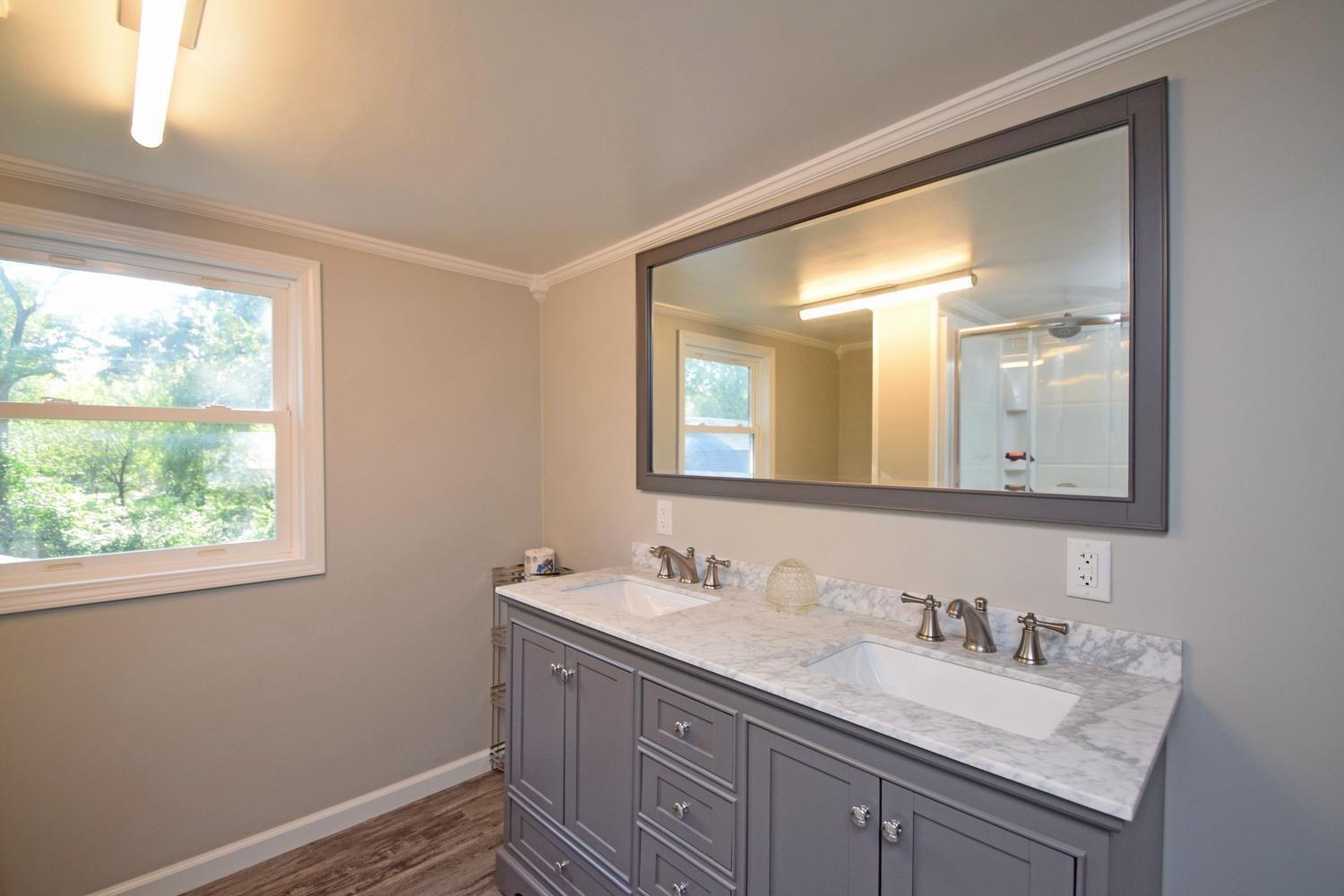 4566 Cooper Road Blue Ash, OH 45242 - Photo 15 of 23 Gallery Image 15