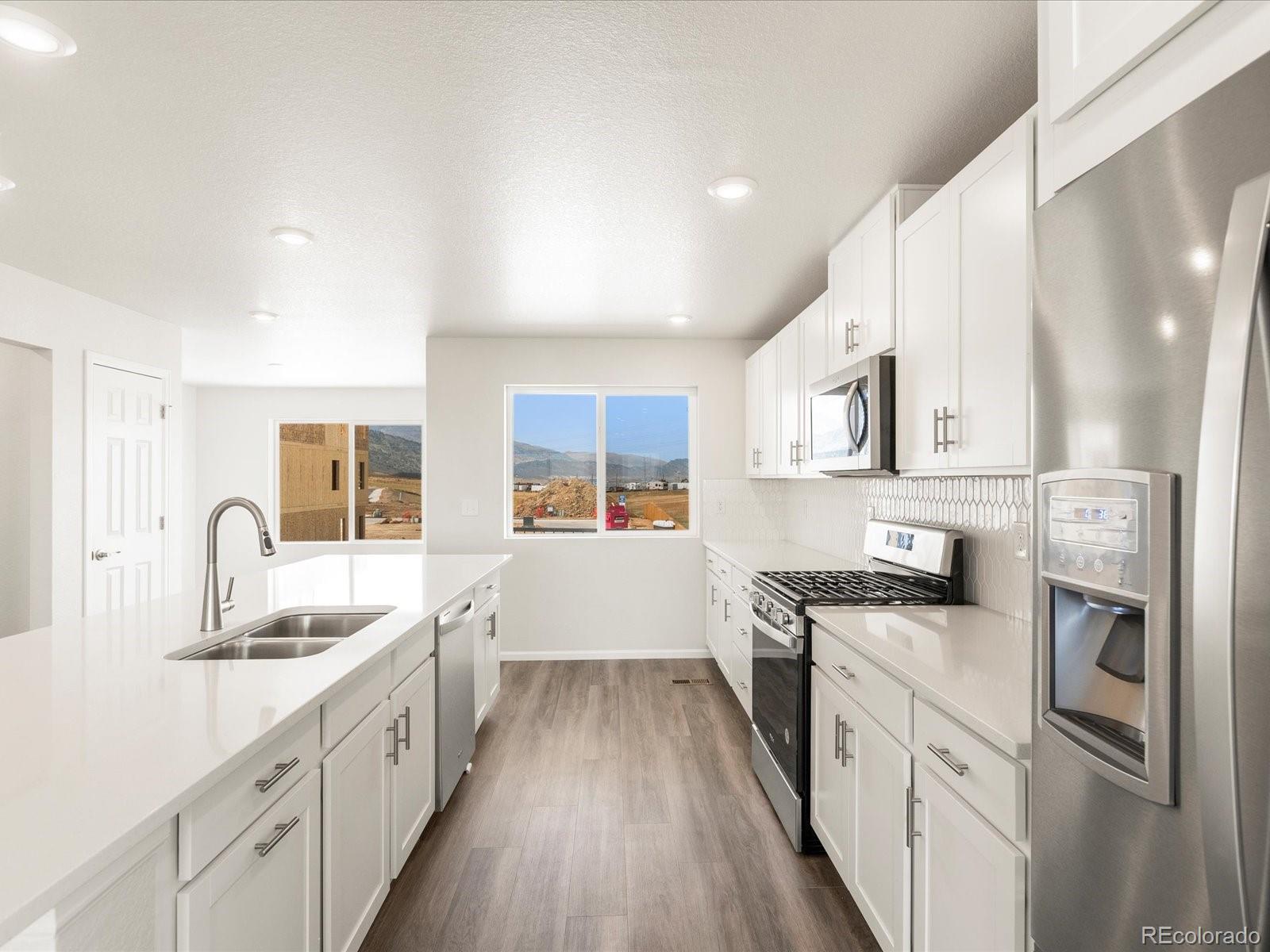 14402 Pansy Loop Morrison, CO 80465 - Photo 7 of 35 Gallery Image 7