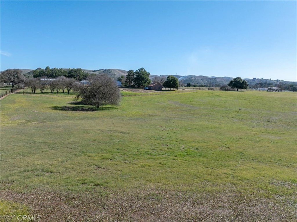 3546 Blackhawk Drive Templeton, CA 93465 - Photo 4 of 56