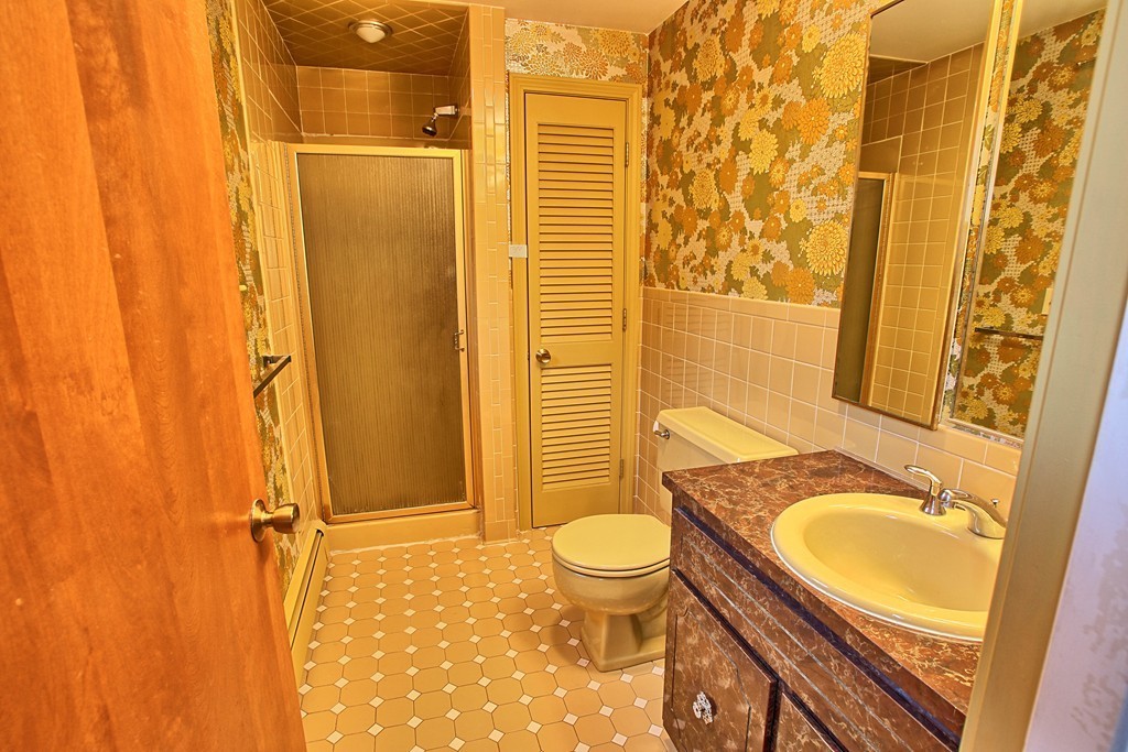 17 Cedar Brook Road Wellesley, MA 02482 - Photo 13 of 21