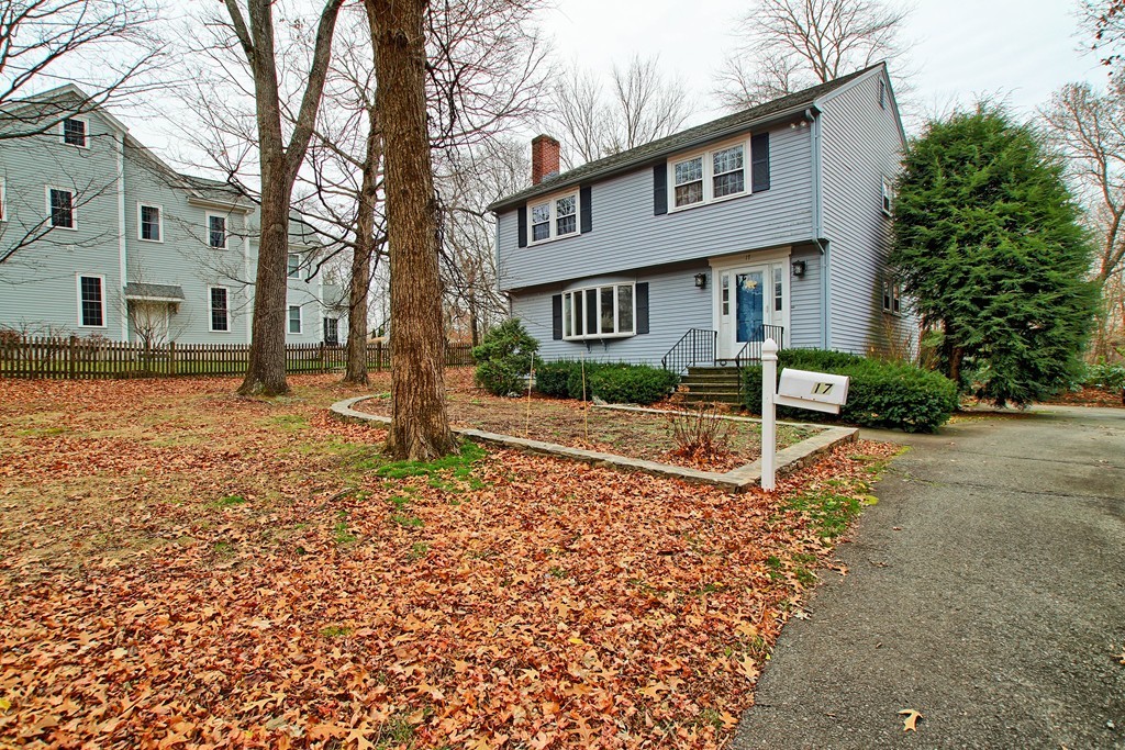 17 Cedar Brook Road Wellesley, MA 02482 - Photo 2 of 21